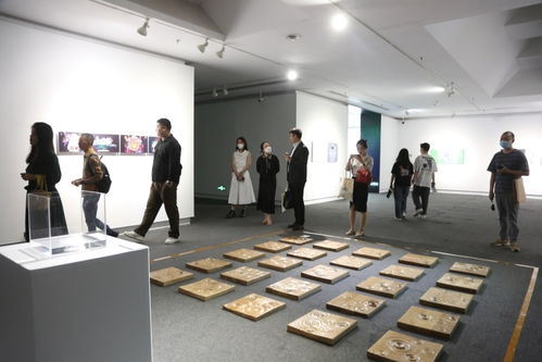 藝術(shù)為橋，情誼相連 高校港澳臺學生美術(shù)與設計作品展在穗開幕